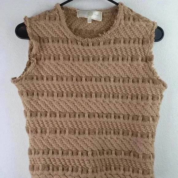 ST. John Sport Sweaters - St. JOHN  Sport top Size P 95% wool